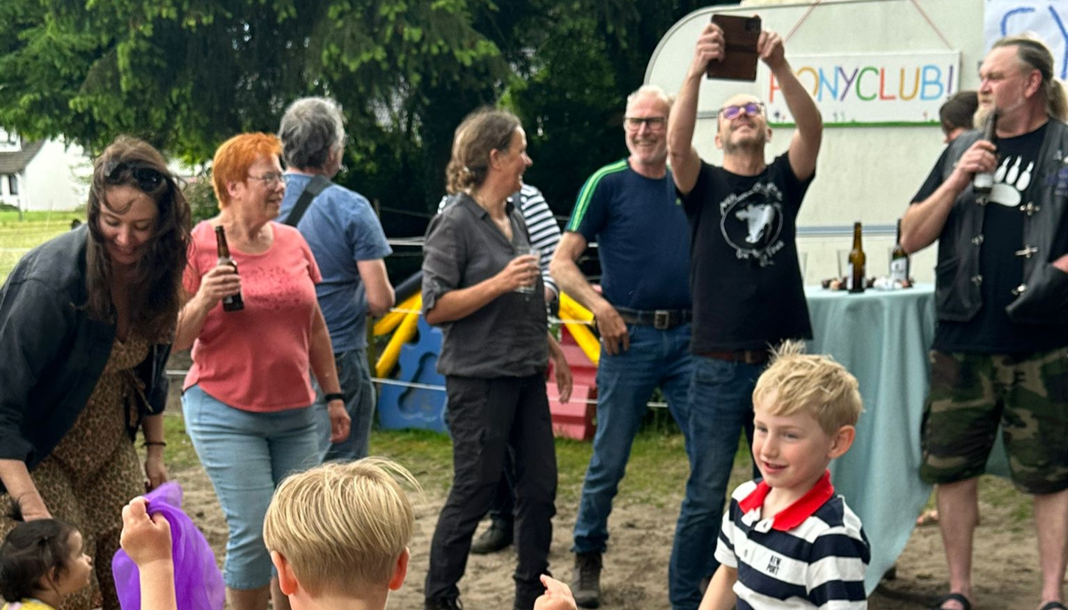 Es ist nicht deine Schuld, dass die Welt ist wie sie ist. Es wär´nur deine Schuld, wenn sie so bleibt